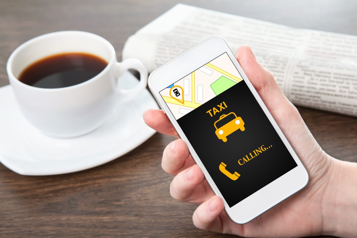 Explore the Essential features of Taxi Booking Software for making it Successful