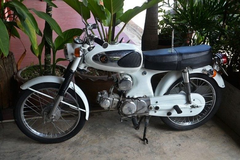 second-hand two-wheeler