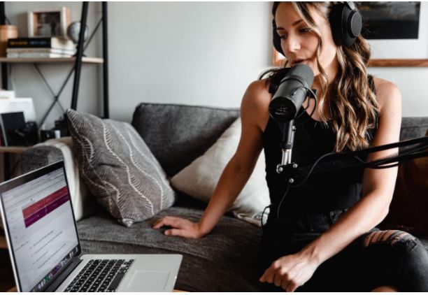Top 10 Things to Do When Listening to Podcasts