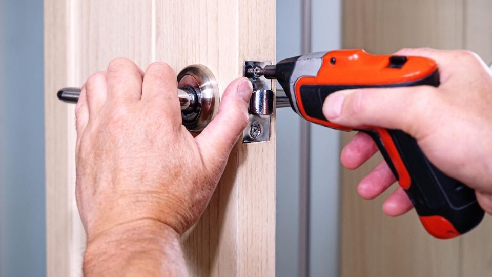 Some Tips on how to effectively Use a Cordless Screwdriver