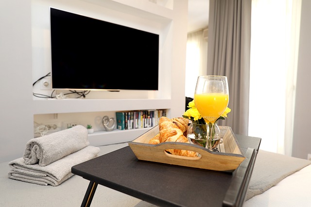 led tv features
