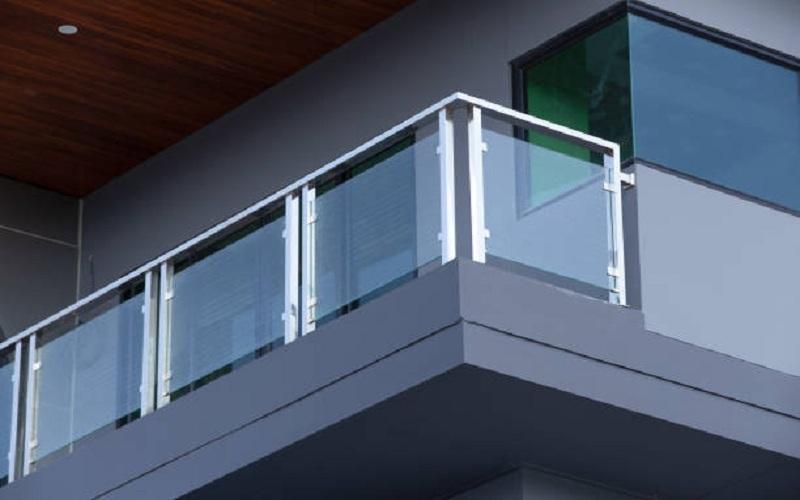 aluminum railing manufacturer