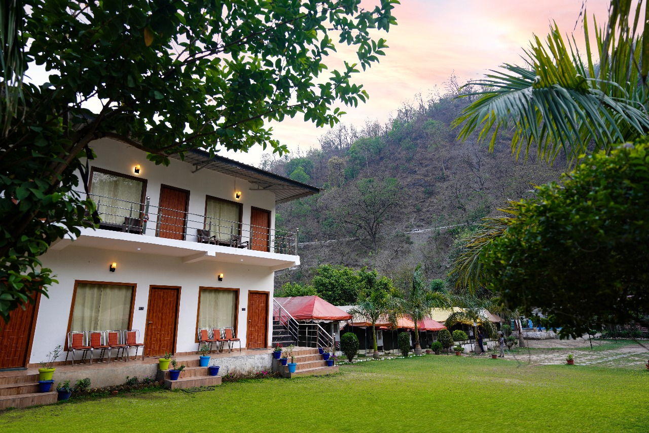 camping and rafting in rishikesh