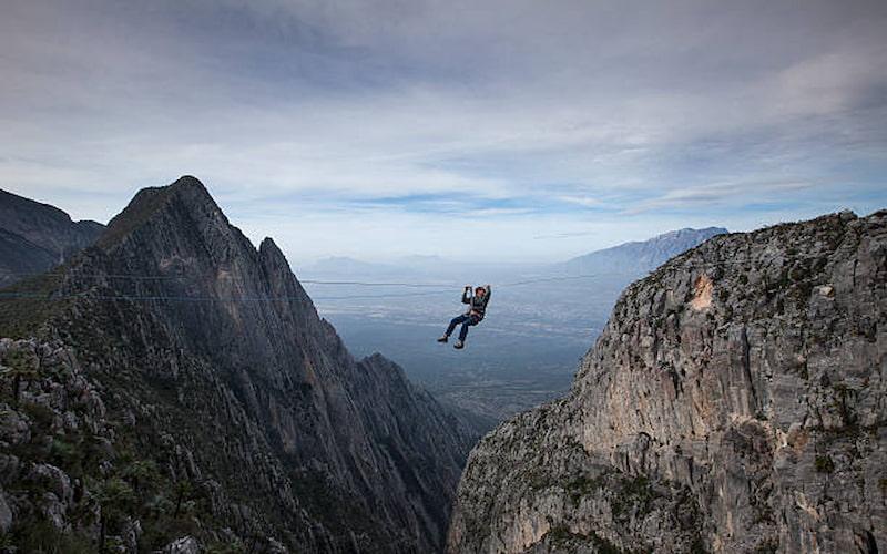 dubai marina zipline