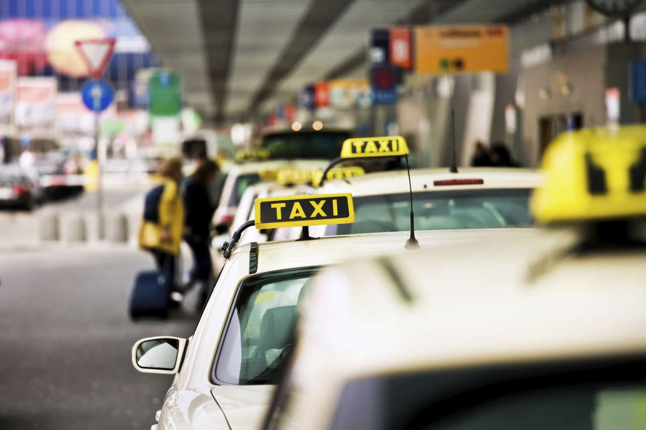 woking cabs