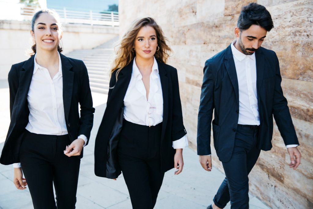 Modern Unforms Top Functional Features Every Modern Uniform Should Have