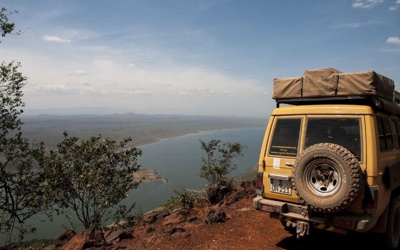 travel to kenya