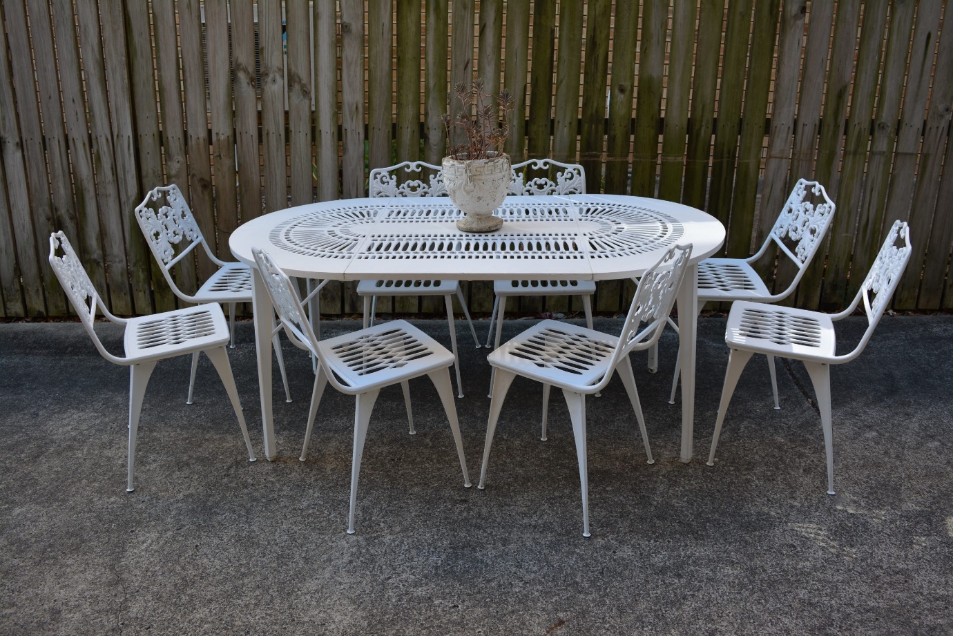 vintage outdoor furniture
