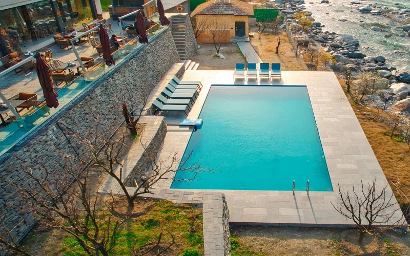 rooftop swimming pool