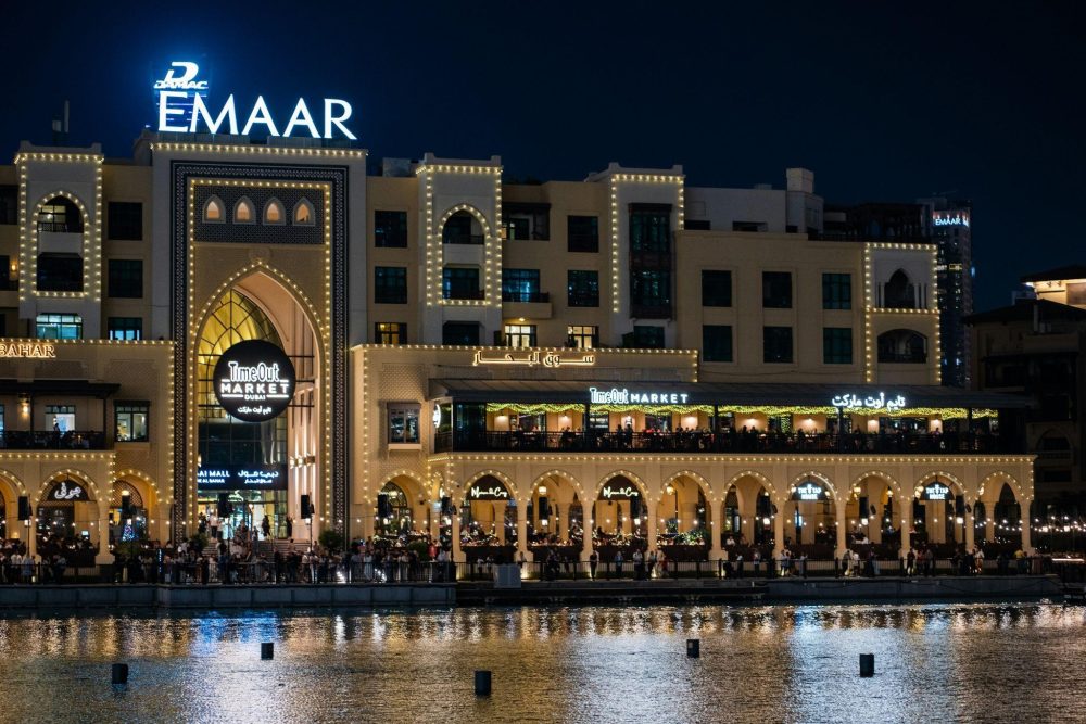 warner bros abu dhabi
