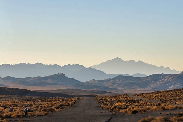 budget travel in iran