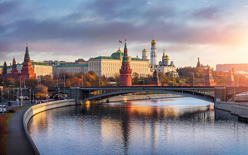 7 days in russia