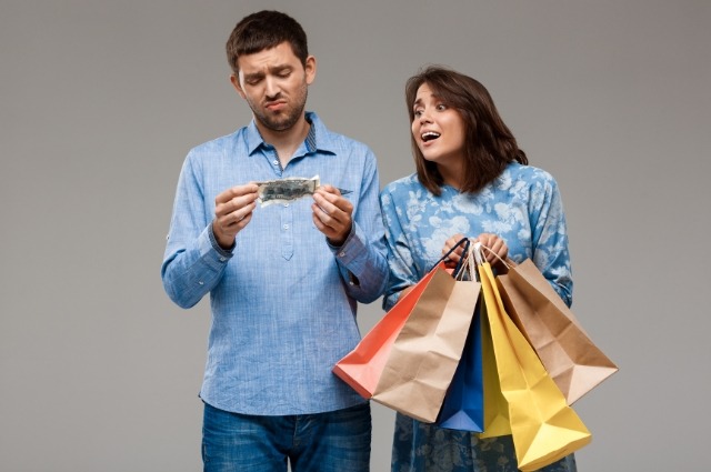 consumer spending behavior,