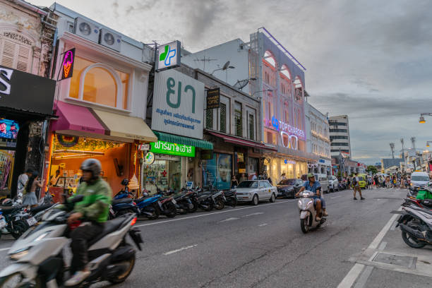 currency exchange in phuket
