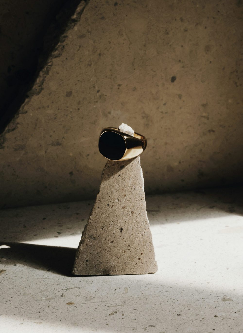 cushion signet rings