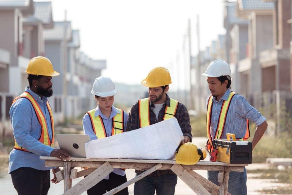 construction contractor benefits