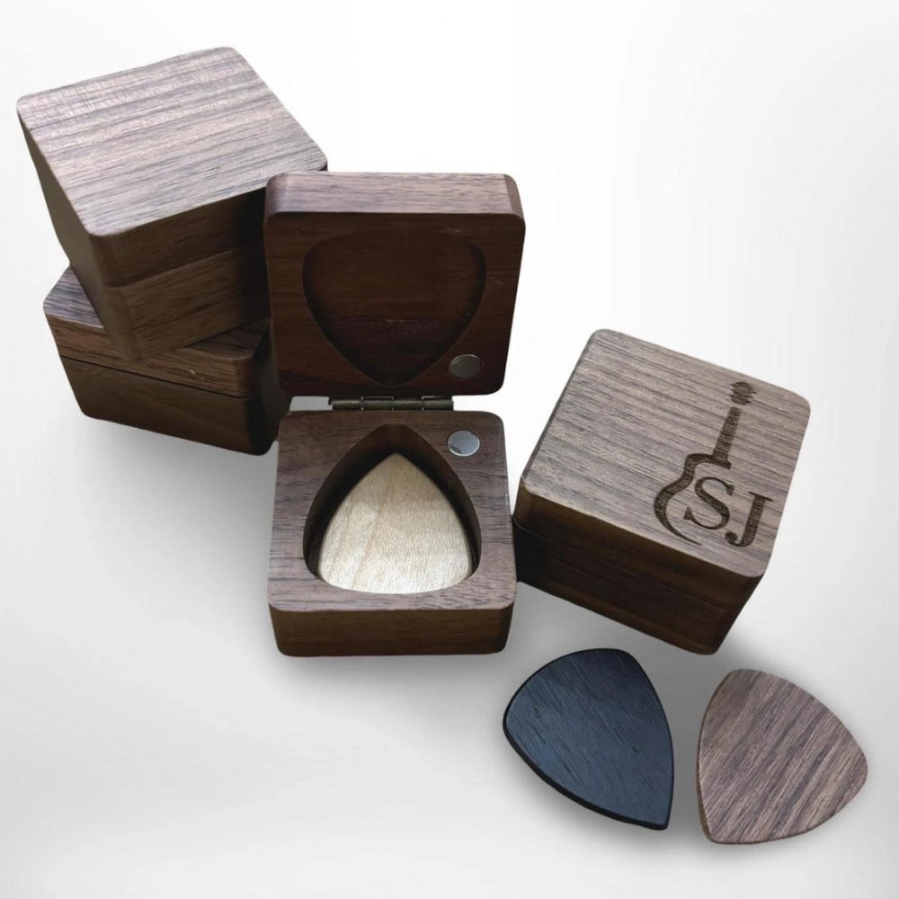 custom gift ideas for weddings